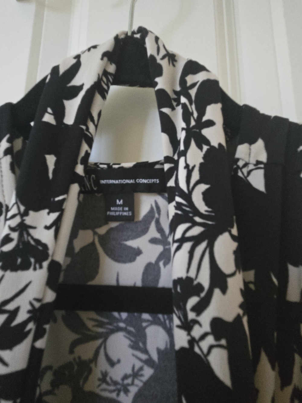 INC International Concepts Black and White Floral Jumpsuit. Slimming. - Picture 5 of 5